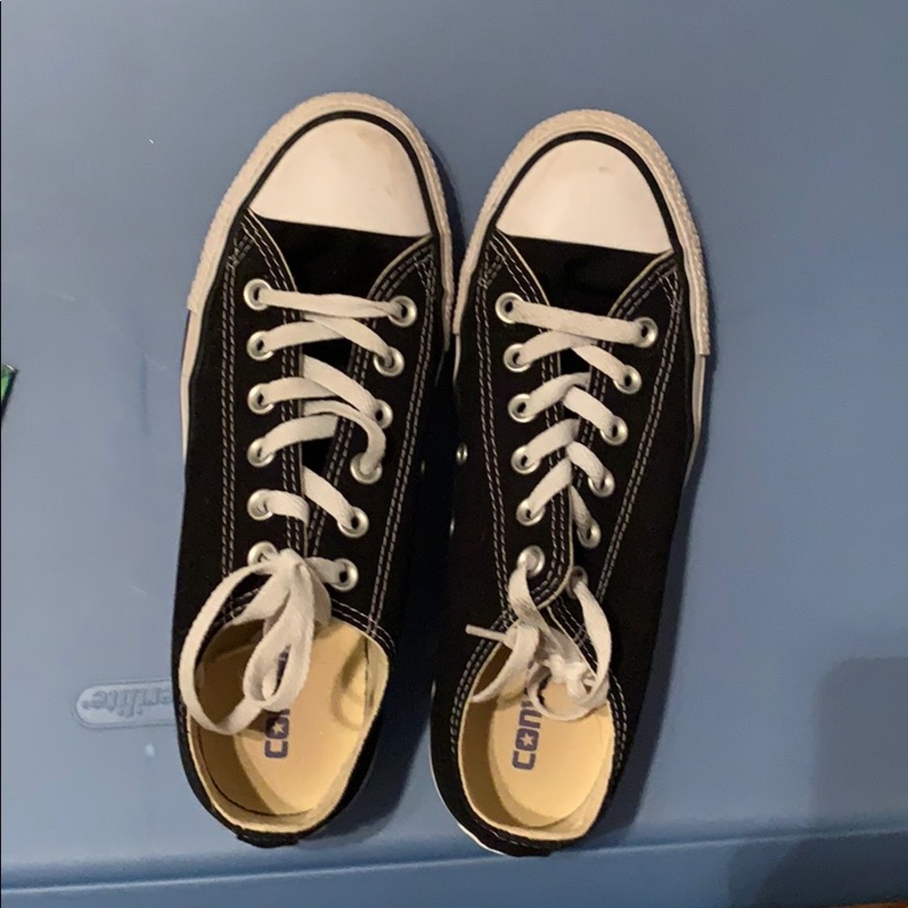 Black lace up converses shoes